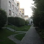 Lägenhet 100 Sqm Luxury Apartment Wilanow *