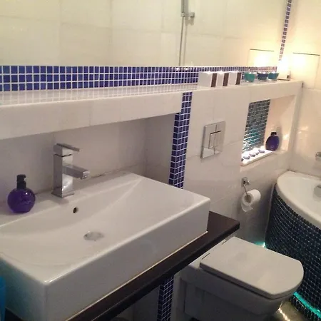 100 Sqm Luxury Wilanow Appartement *