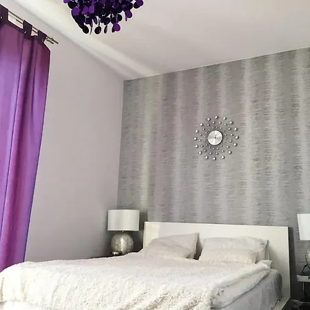 100 Sqm Luxury Apartment Wilanow * Warsaw