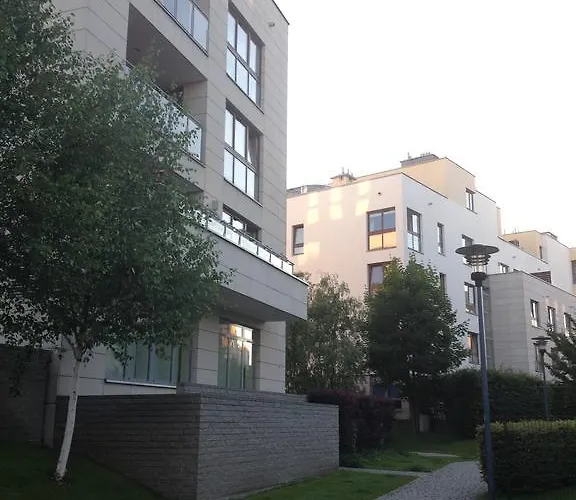 100 Sqm Luxury Wilanow アパート *