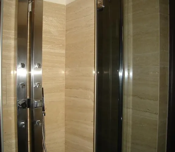 100 Sqm Luxury Wilanow アパート *