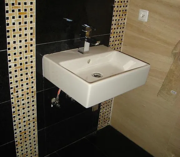 100 Sqm Luxury Wilanow *