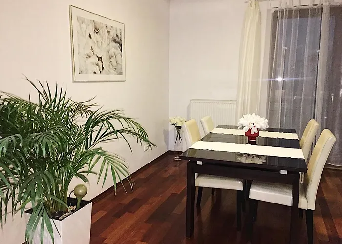 アパート 100 Sqm Luxury Wilanow *