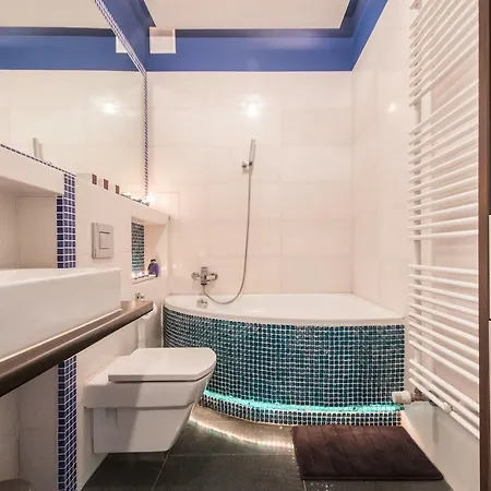 Apartamento 100 Sqm Luxury Wilanow Varsóvia