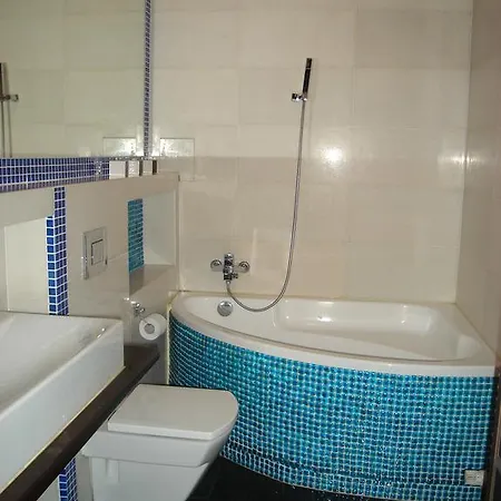 100 Sqm Luxury Wilanow