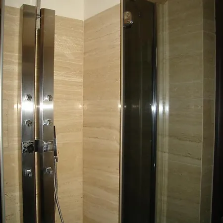 100 Sqm Luxury Wilanow Apartman *